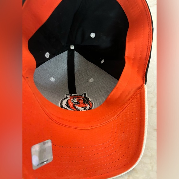 Cincinnati Bengals hat. - Picture 11 of 12